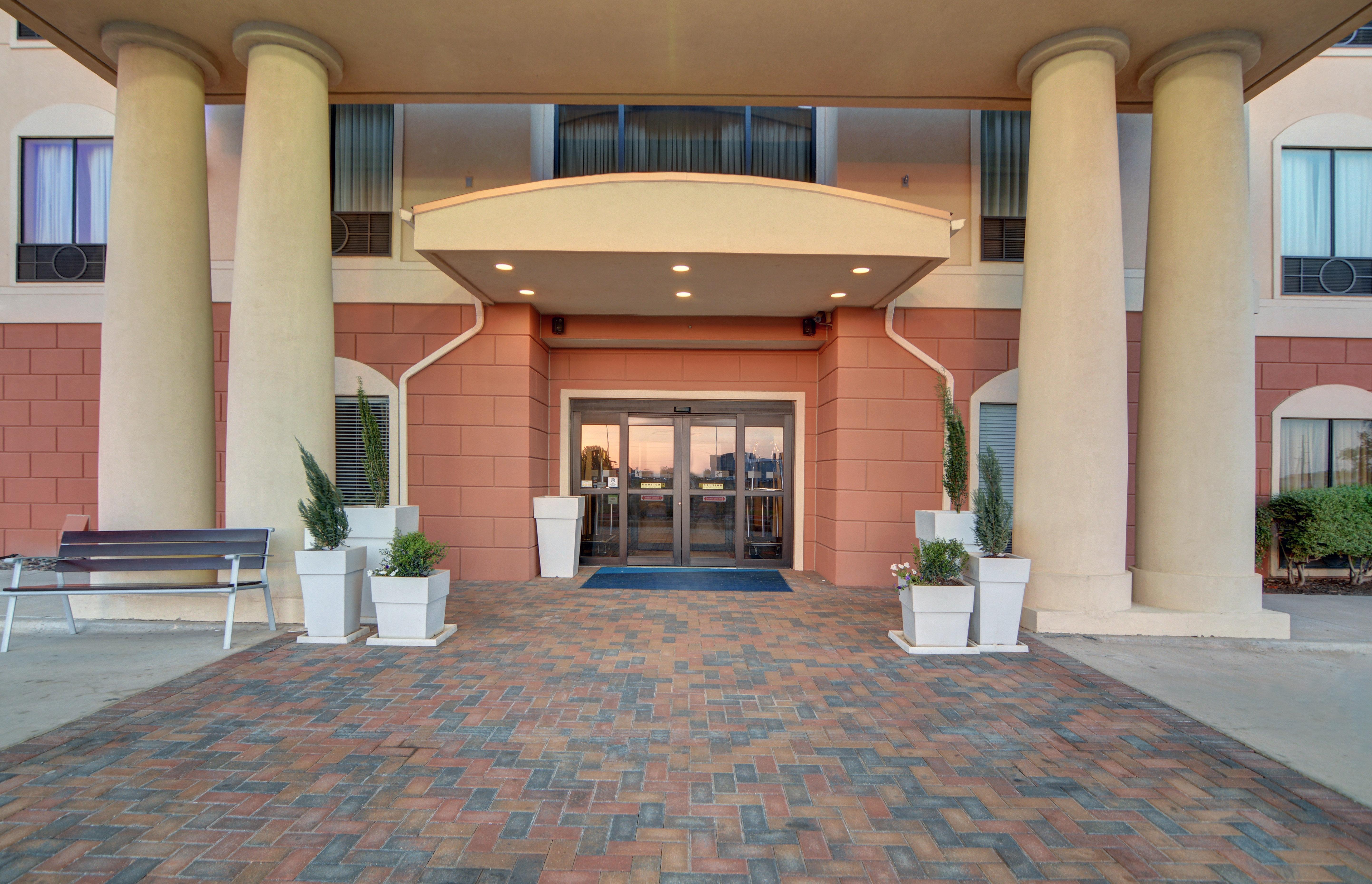 Holiday Inn Express Hotel And Suites Altus By Ihg Exterior foto