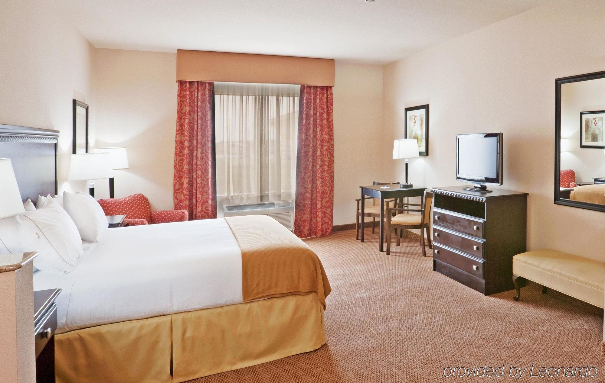 Holiday Inn Express Hotel And Suites Altus By Ihg Exterior foto