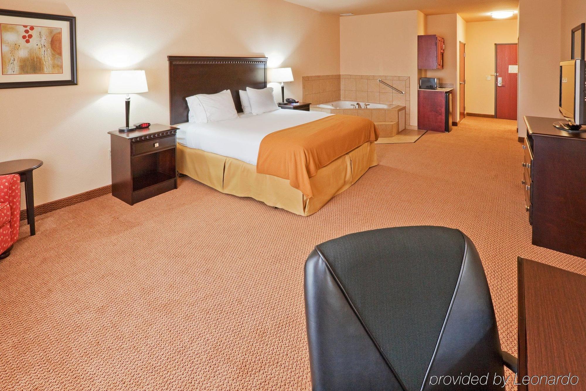Holiday Inn Express Hotel And Suites Altus By Ihg Exterior foto