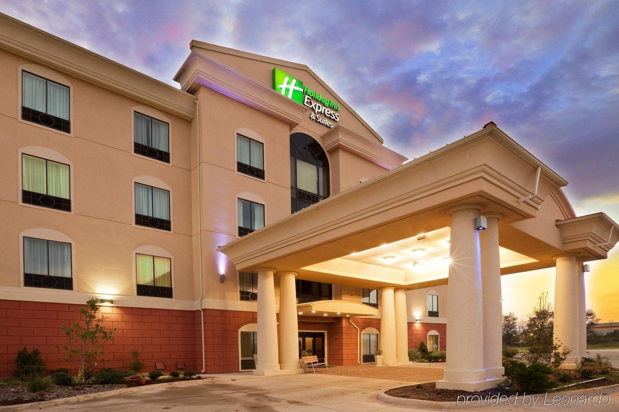 Holiday Inn Express Hotel And Suites Altus By Ihg Exterior foto